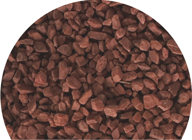 Granuli di fertilizzante naturale utilizzati per una distribuzione uniforme nel terreno.